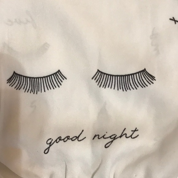 𝅺FOREVER 21 Size M Cute Satin Sleep Shorts - Picture 4 of 7